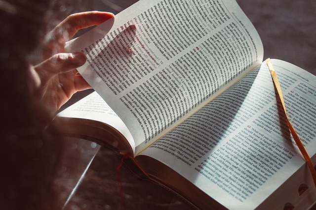 law-books-640x480-61191560.jpeg