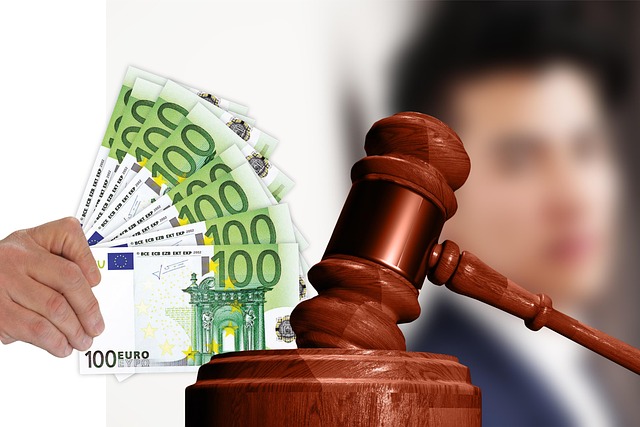 law-books-640x480-81832328.jpeg