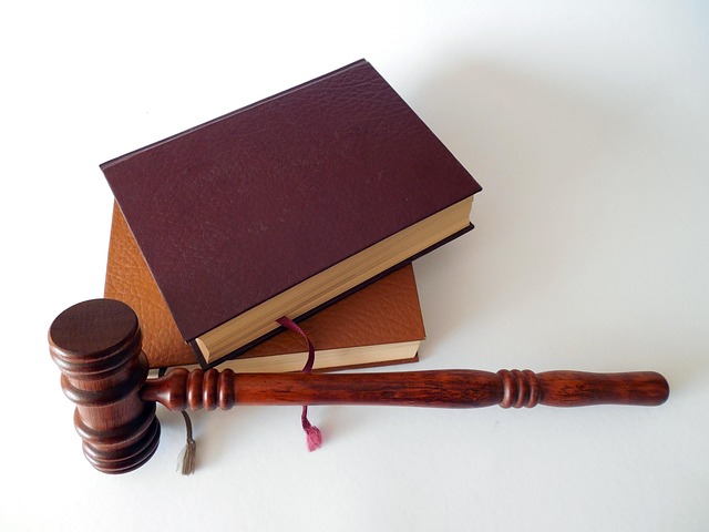 law-books-640x480-86387898.jpeg