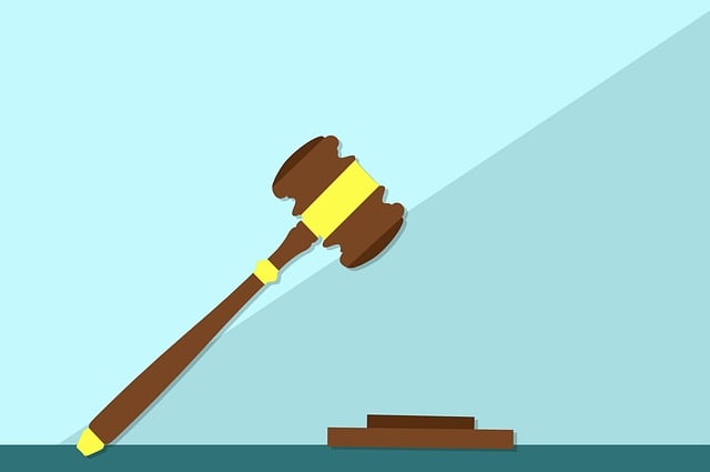 lawyer-640x480-74221360.jpeg